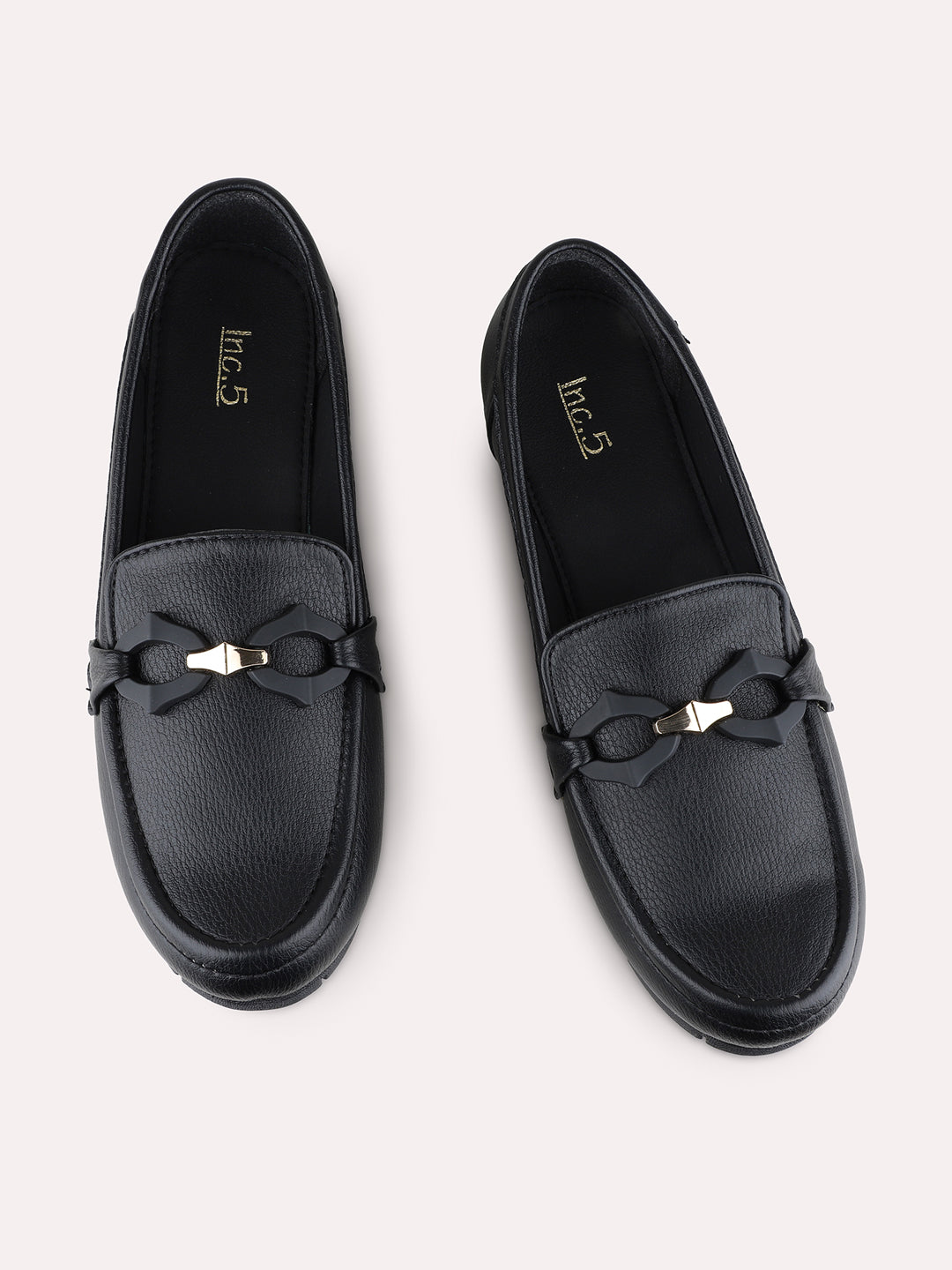 Womens Black Casual Solid Round Toe Loafers