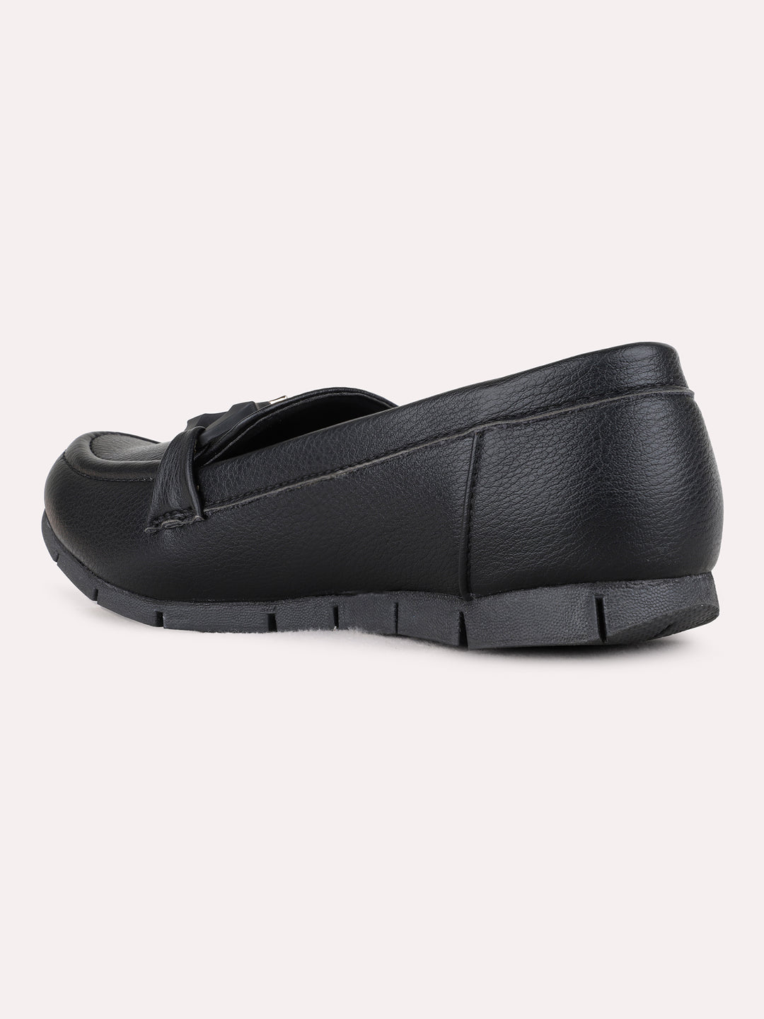 Womens Black Casual Solid Round Toe Loafers