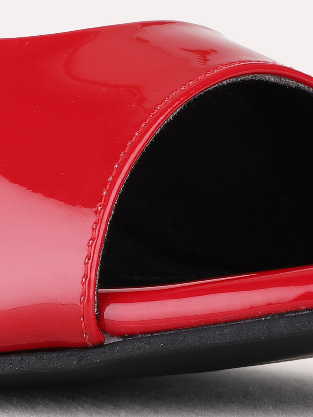 Womens Red Party Wear Solid Round Toe Kitten Heel Sandals