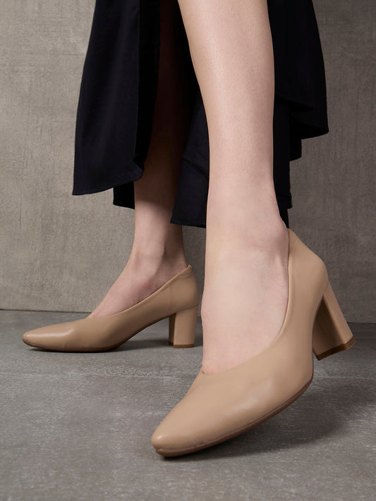 Womens Beige Party Wear Solid Pattern Pumps