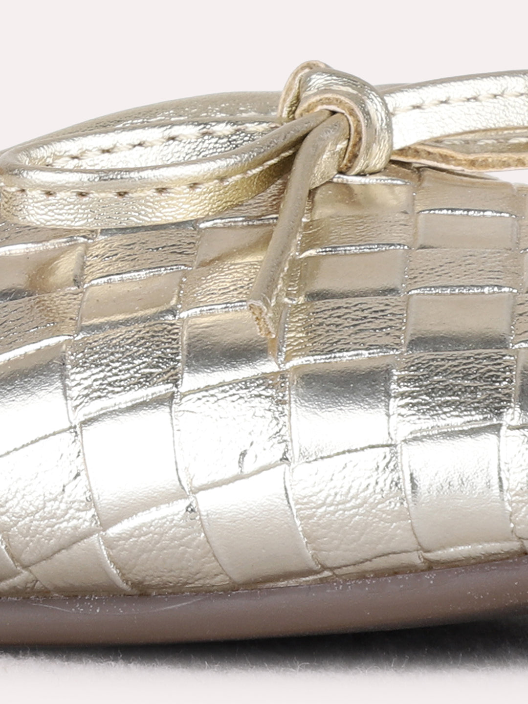 Womens Golden Casual Embossed Pointed Toe Ballerinas