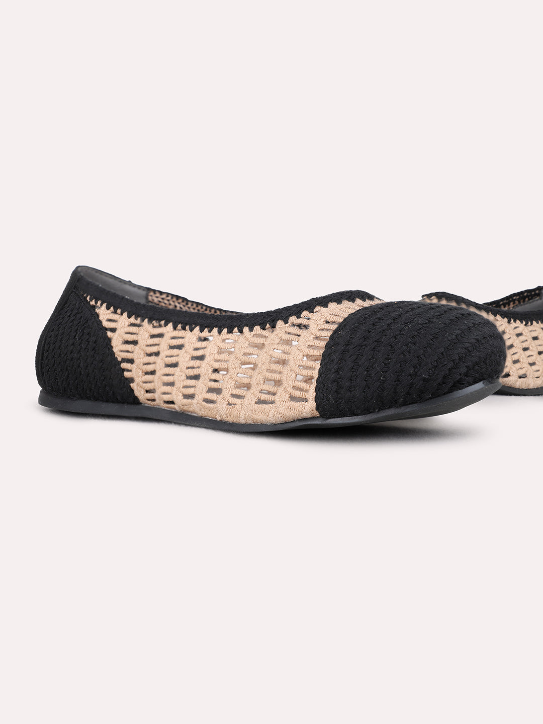 Womens Black Casual Embellished Round Toe Ballerinas