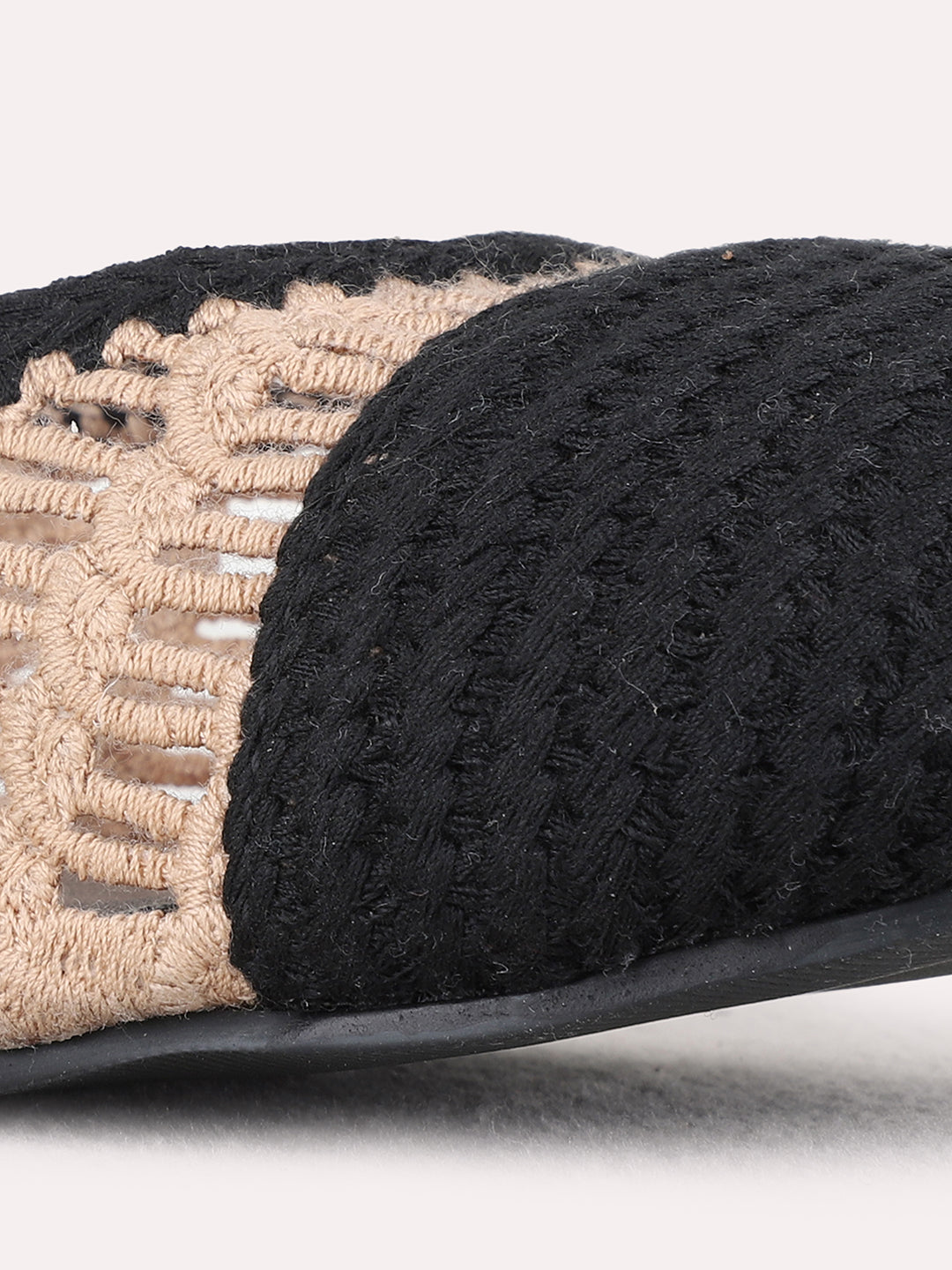 Womens Black Casual Embellished Round Toe Ballerinas
