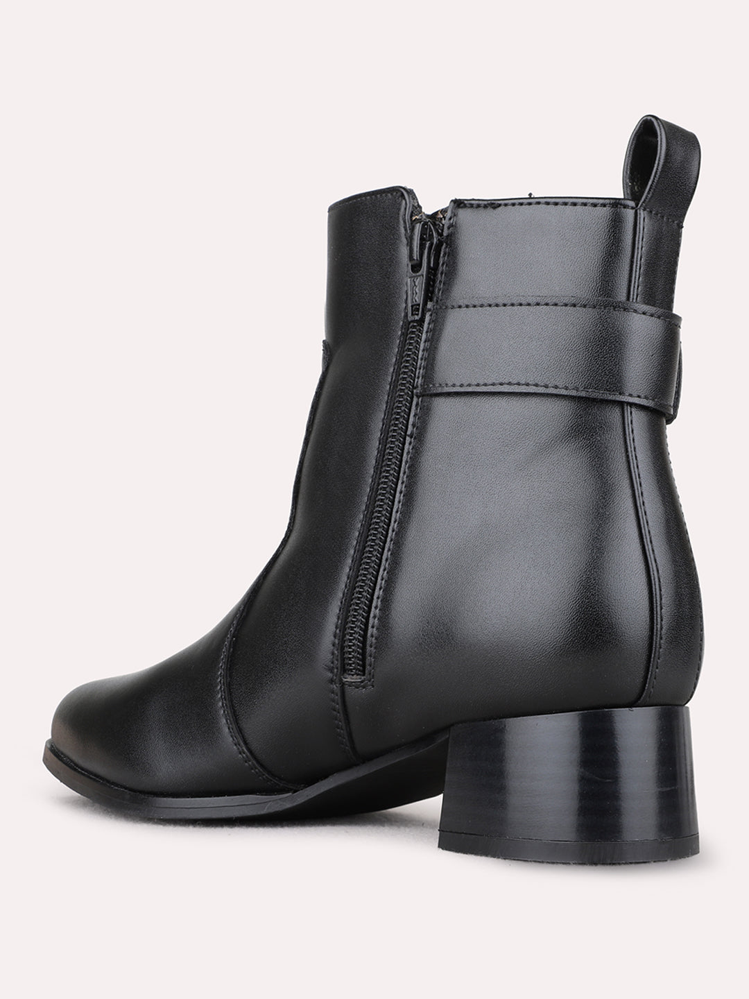 Womens Black Party Wear Solid Pattern Round Toe Boots
