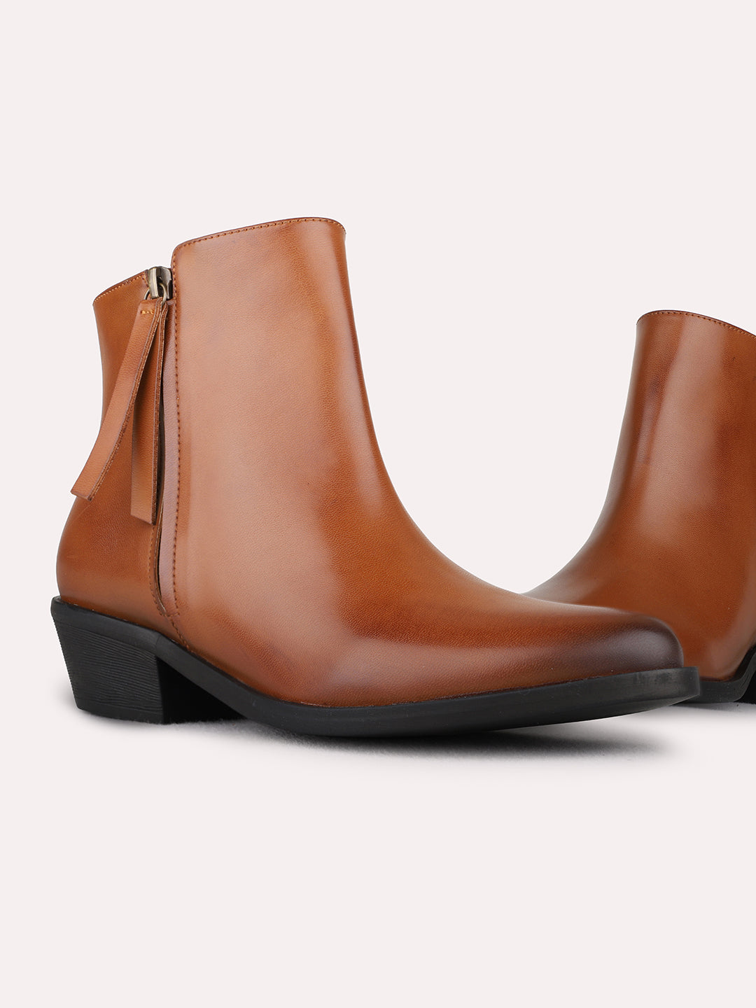 Womens Tan Party Wear Solid Pattern Round Toe Boots