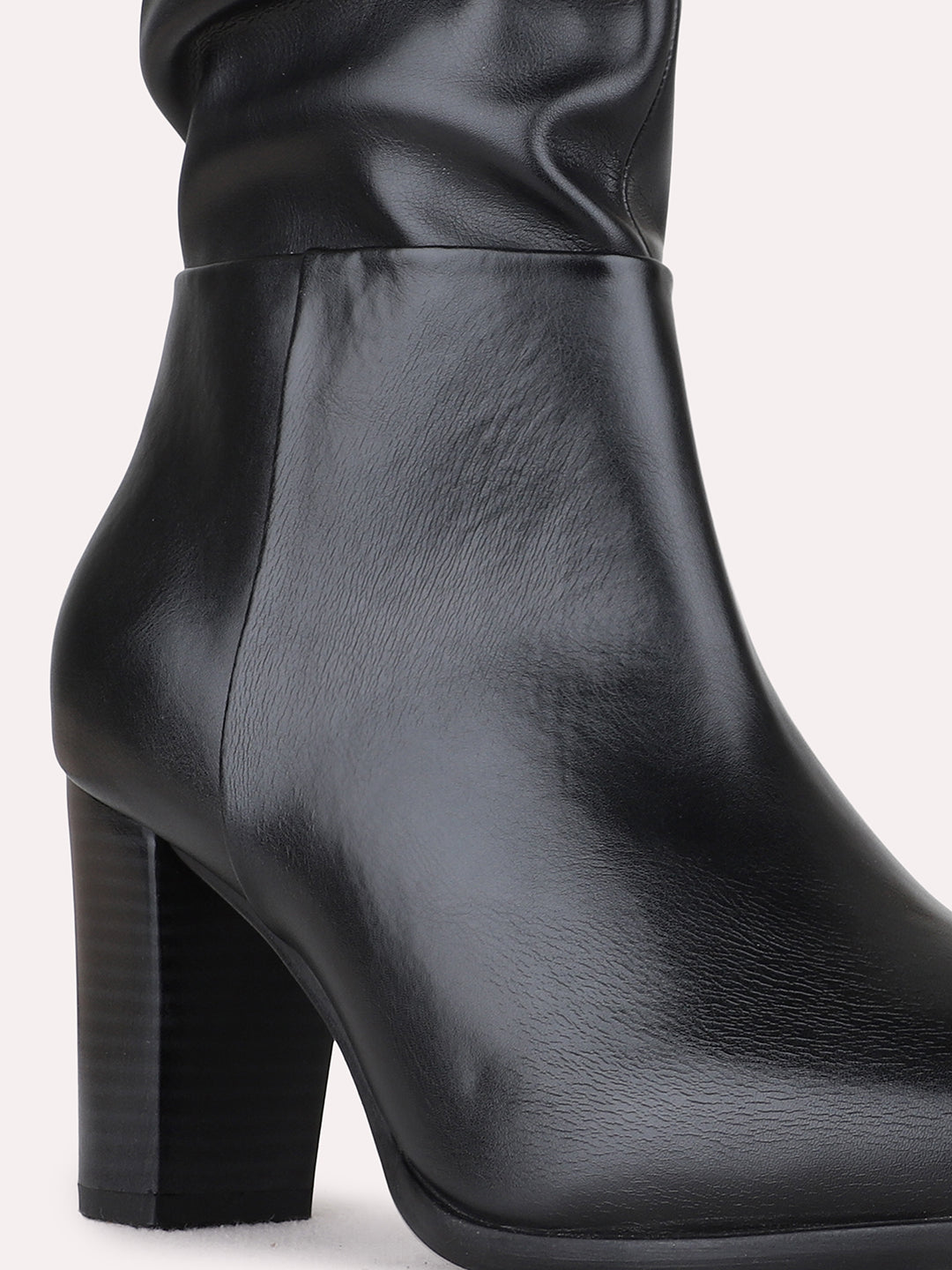 Womens Black Party Wear Solid Pattern Pointed Toe Shape Boots