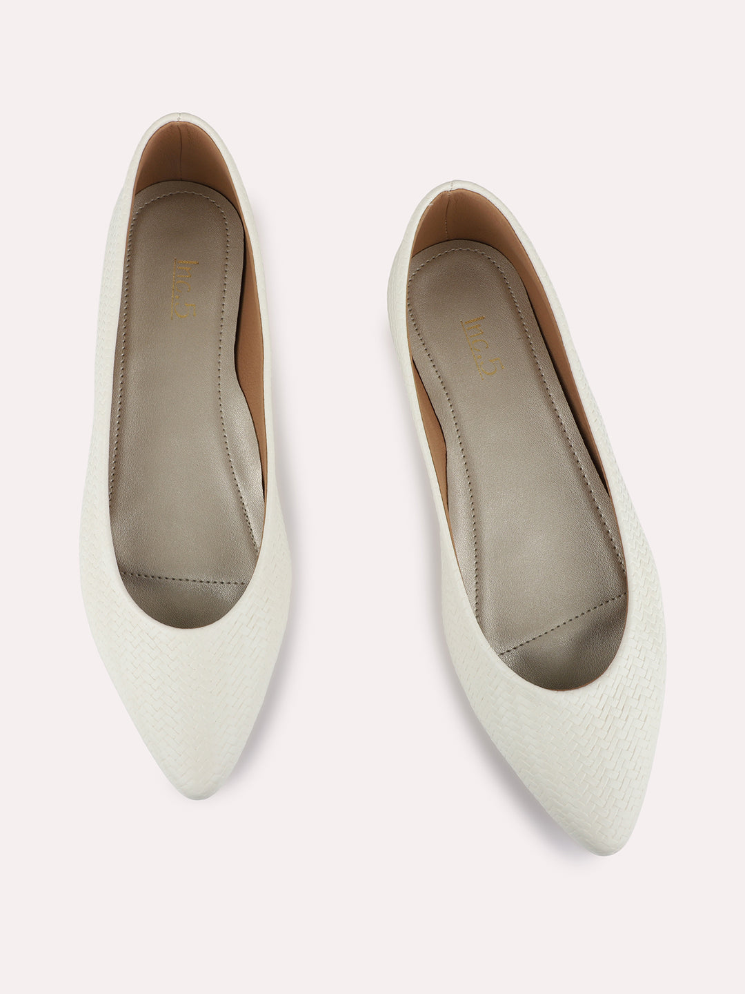 Womens Cream Casual Solid Pattern Round Toe Ballerinas