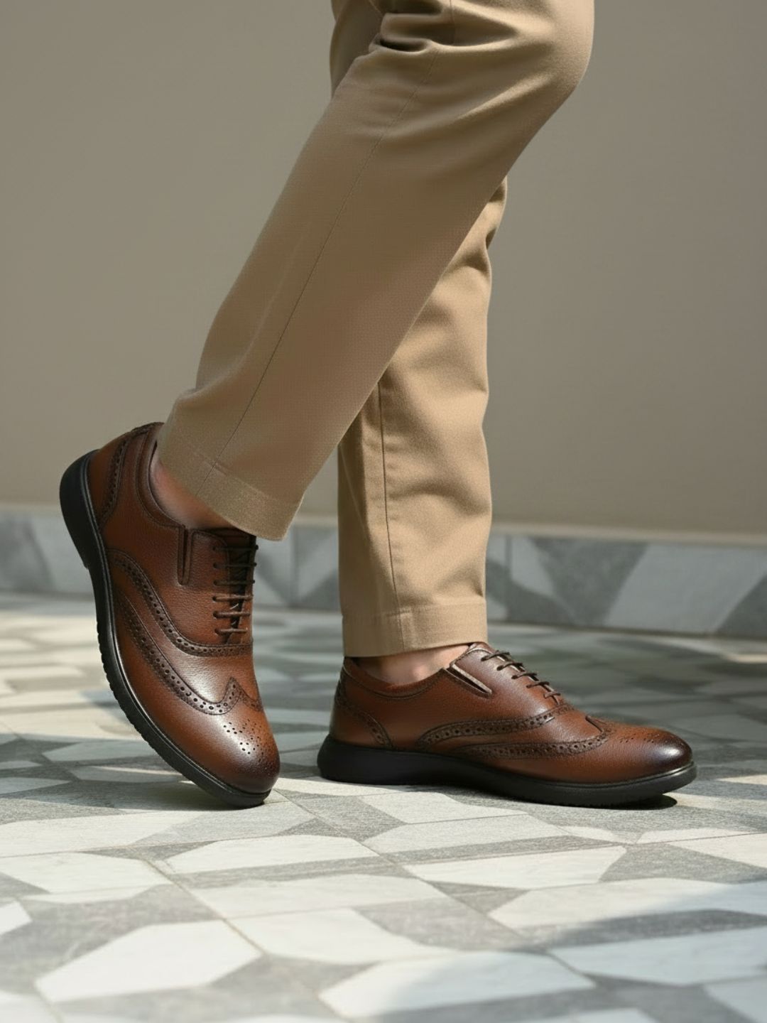 Men Tan Textured Formal Lace Up Derby Shoes