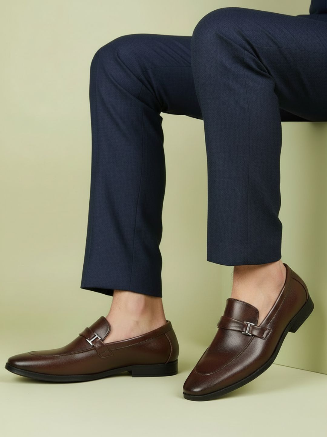 Mens Brown Solid Pointed Toe Loafers
