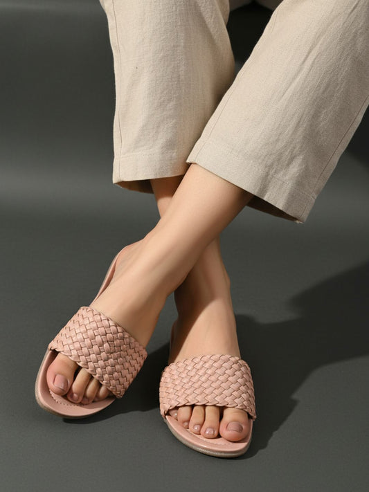 Womens Peach Casual Solid One Toe Slip-On Flats