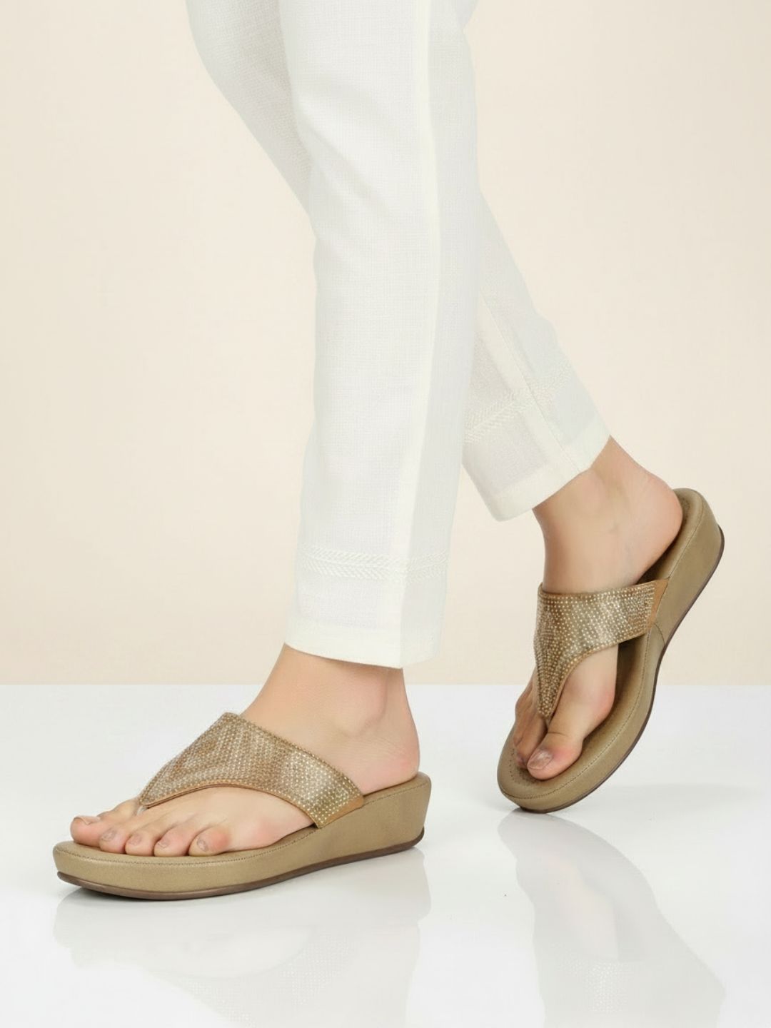Womens Golden Ethnic Solid Round Toe Wedge Heels