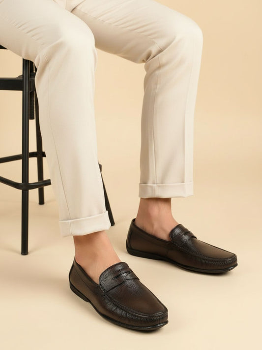 Mens Brown Solid Round Toe Casual Loafers