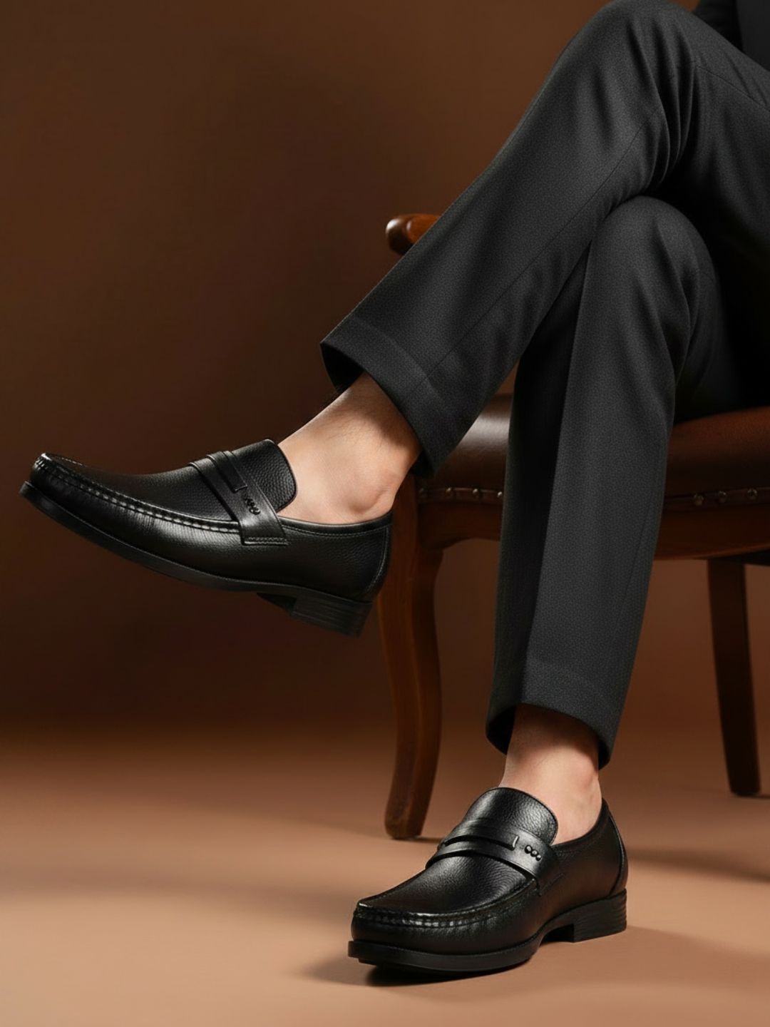 Mens Black Solid Round Toe Casual Shoes