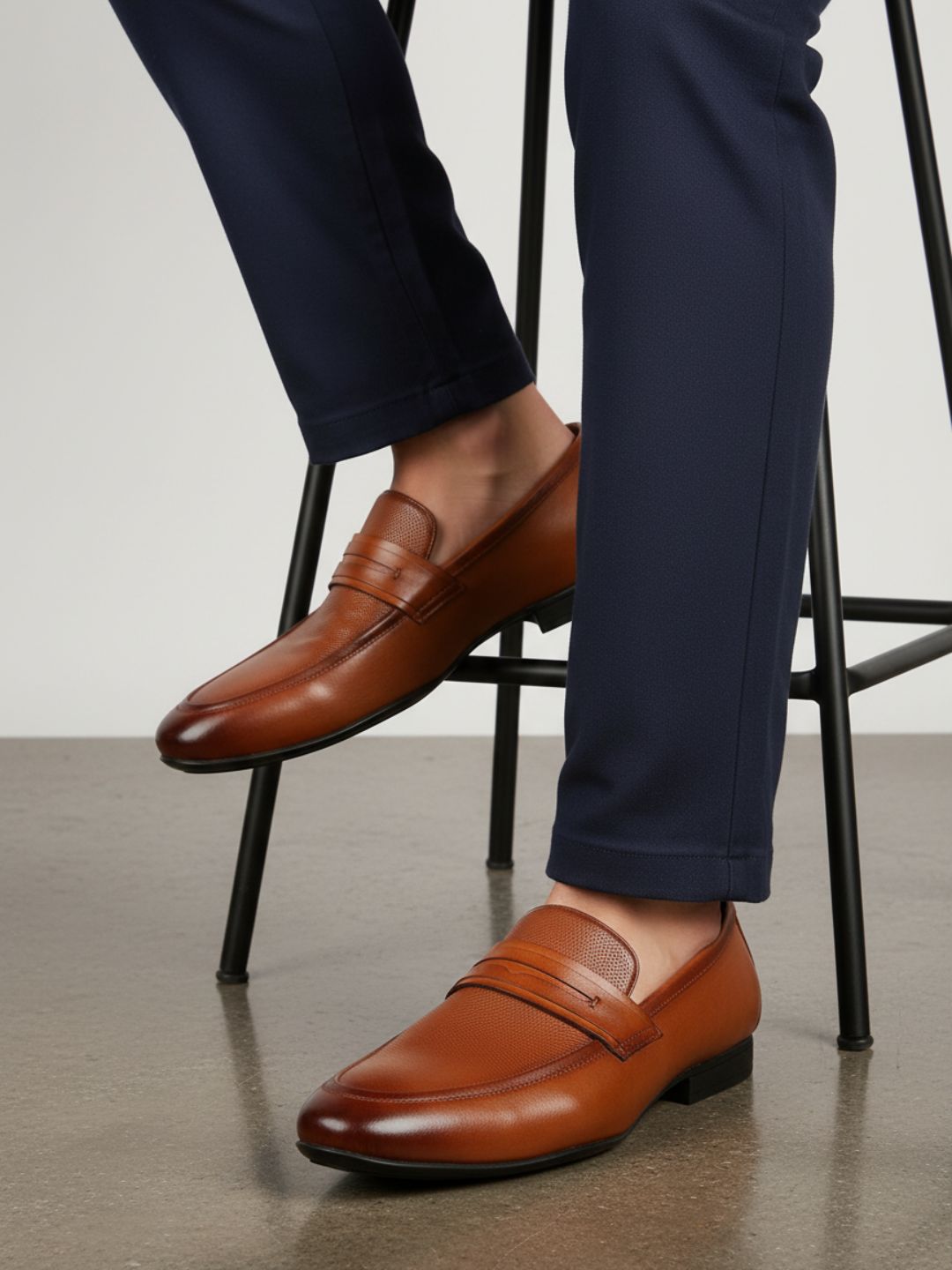 Mens Tan Solid Pointed Toe Formal Shoes