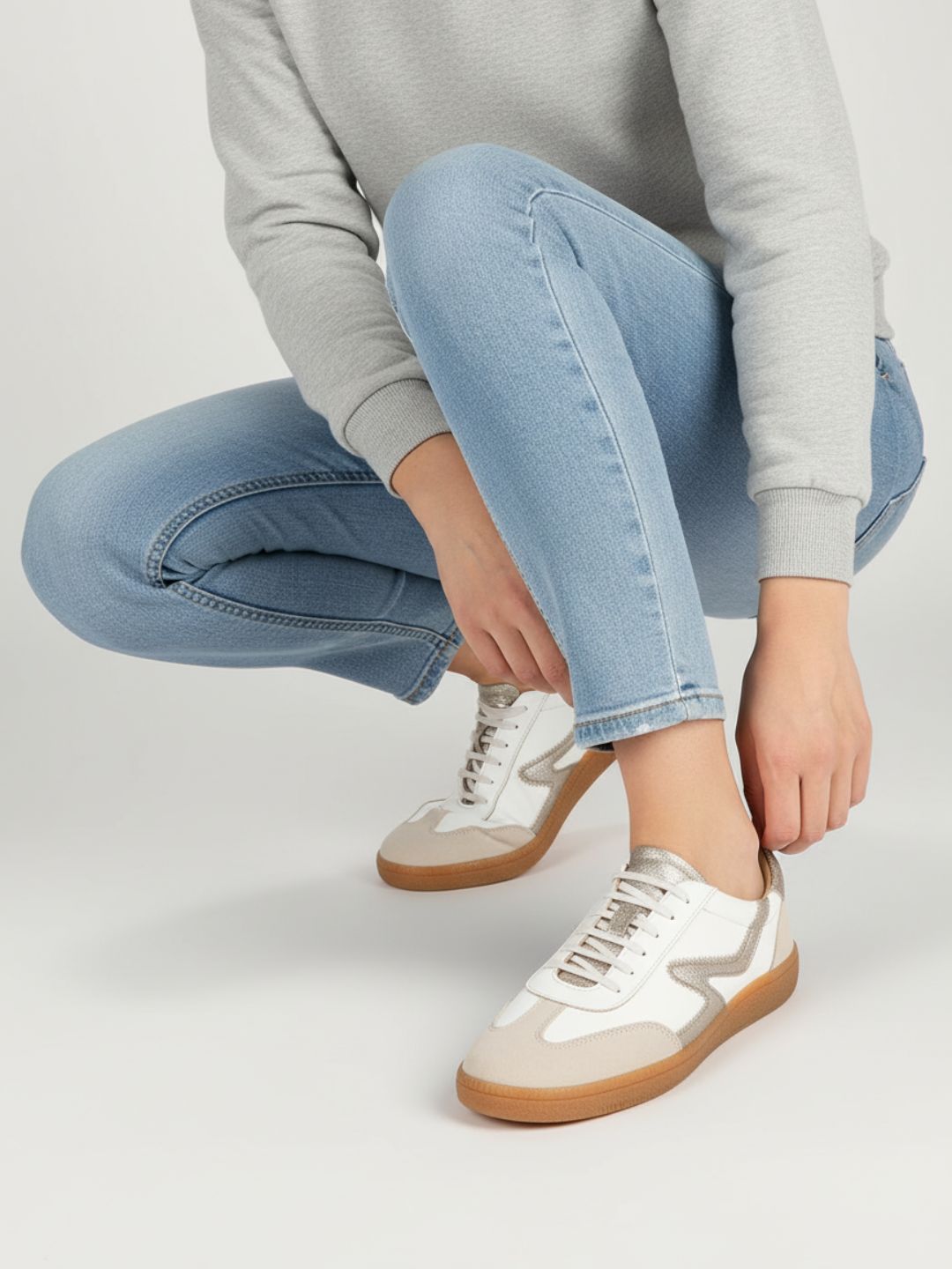 Women White Casual Solid Pointed Sneakers