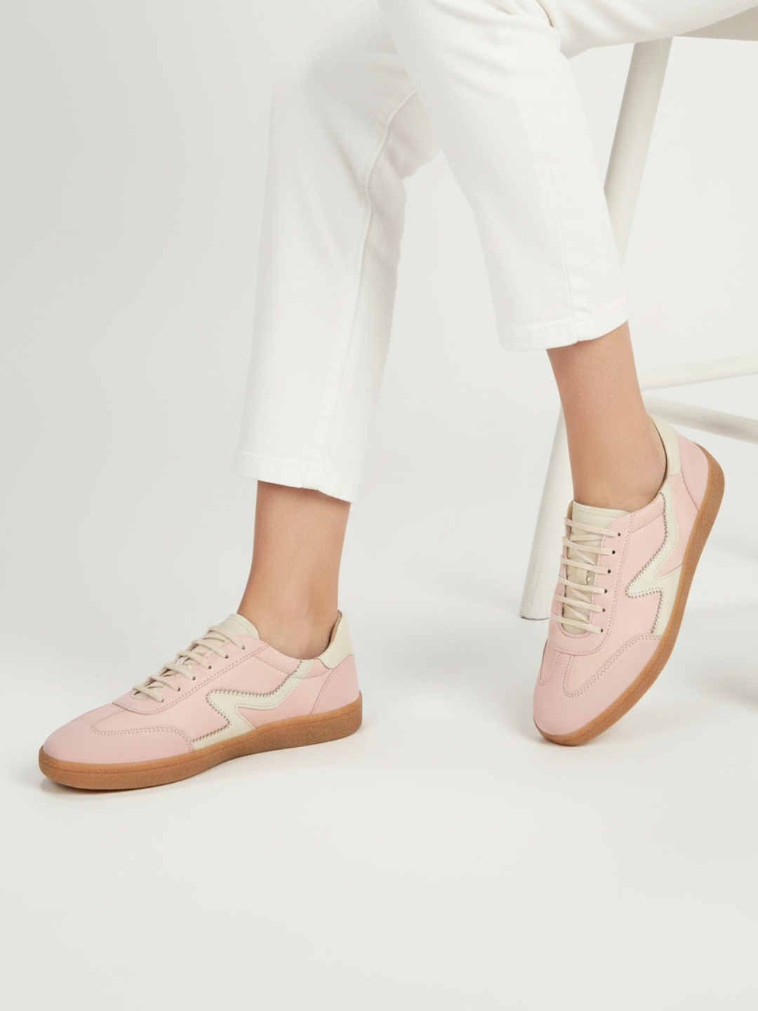 Women Pink Casual Solid Round Toe Sneakers