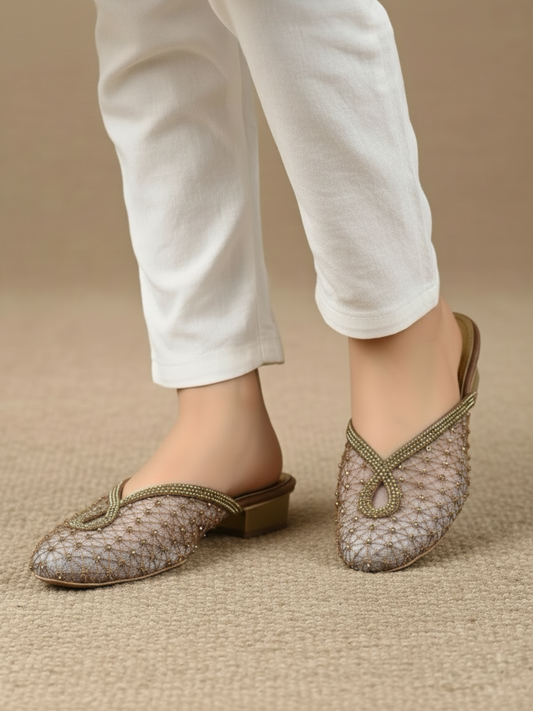 Womens Golden Party Wear Solid One Toe Flats Mules