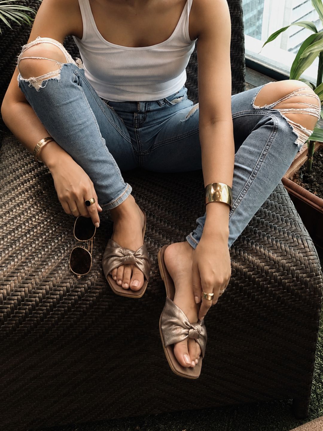 Womens Bronze Casual Solid Open Toe Flat Slip-Ons