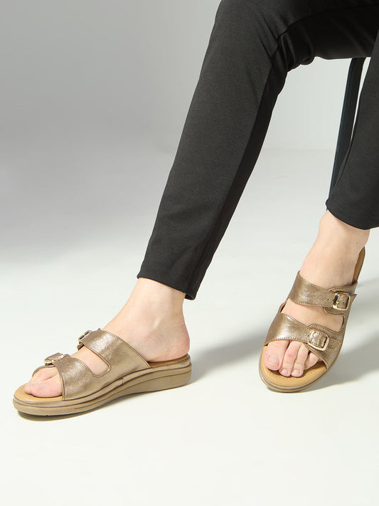 Women Golden Ethnic Solid Pattern Open Toe Slip-On Flats
