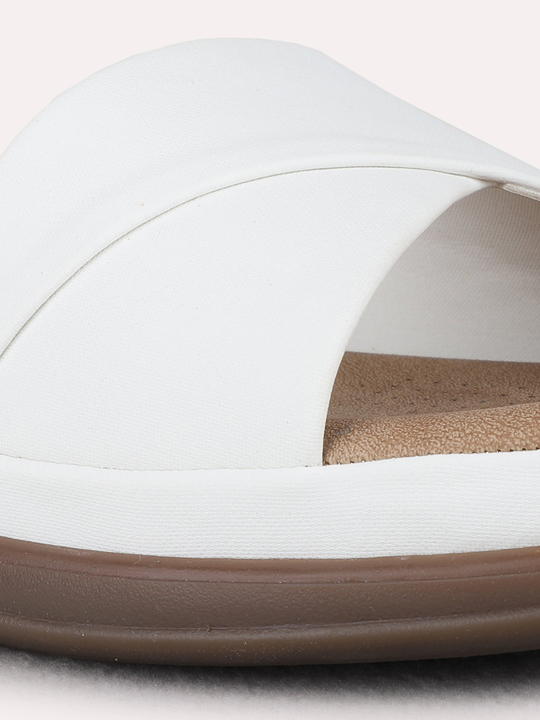 Womens White Casual Solid Open Toe Flat Slip-Ons