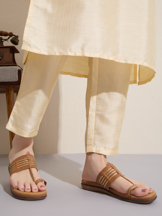 Womens Tan Ethnic Embellished One Toe Flat Slip-Ons