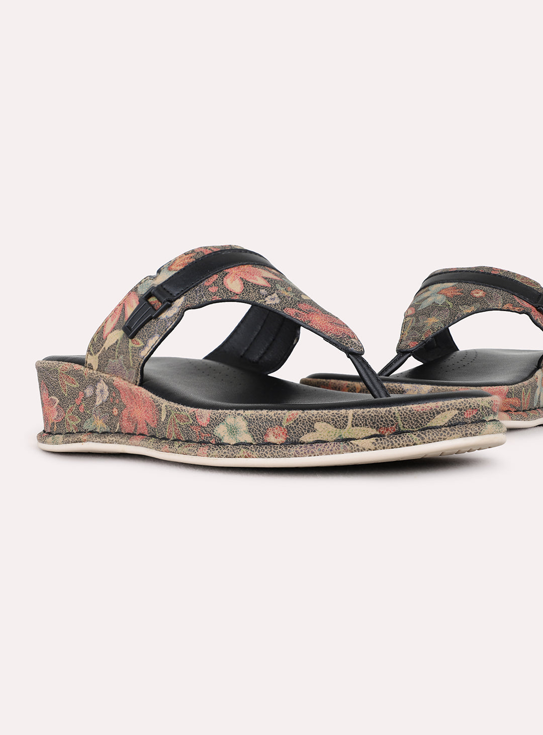 Womens Black Casual Printed Round Toe Wedge Heels