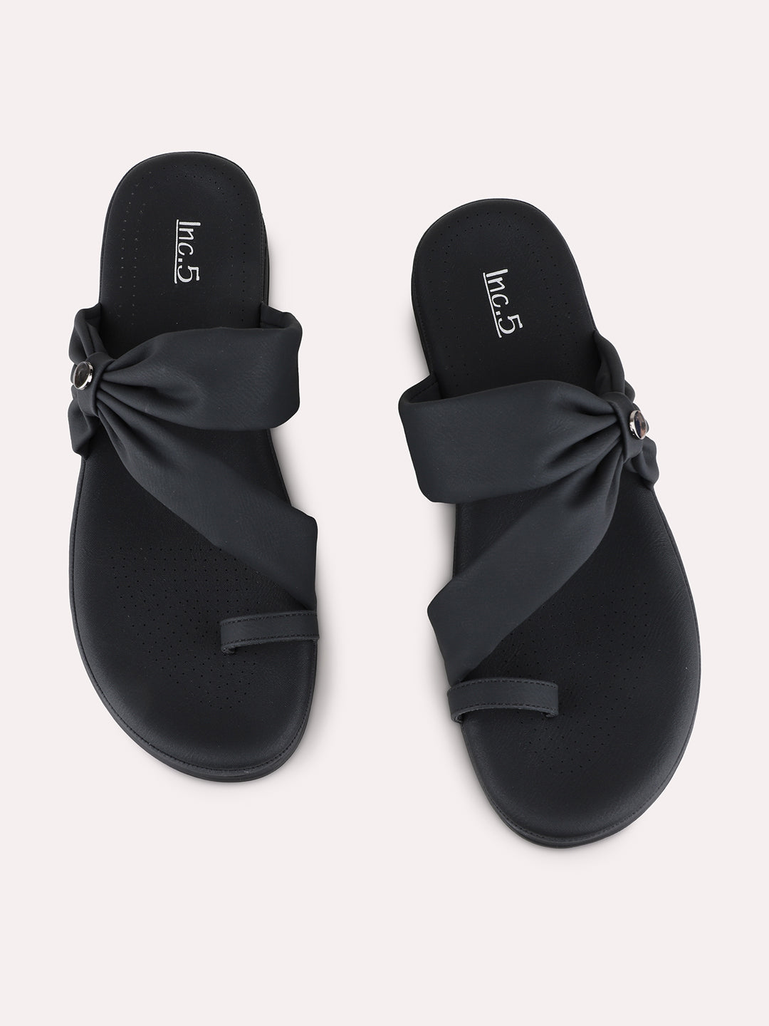 Womens Black Casual Solid One Toe Flats