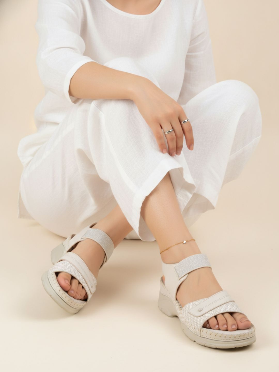 Womens Cream Casual Solid Round Toe Sandals