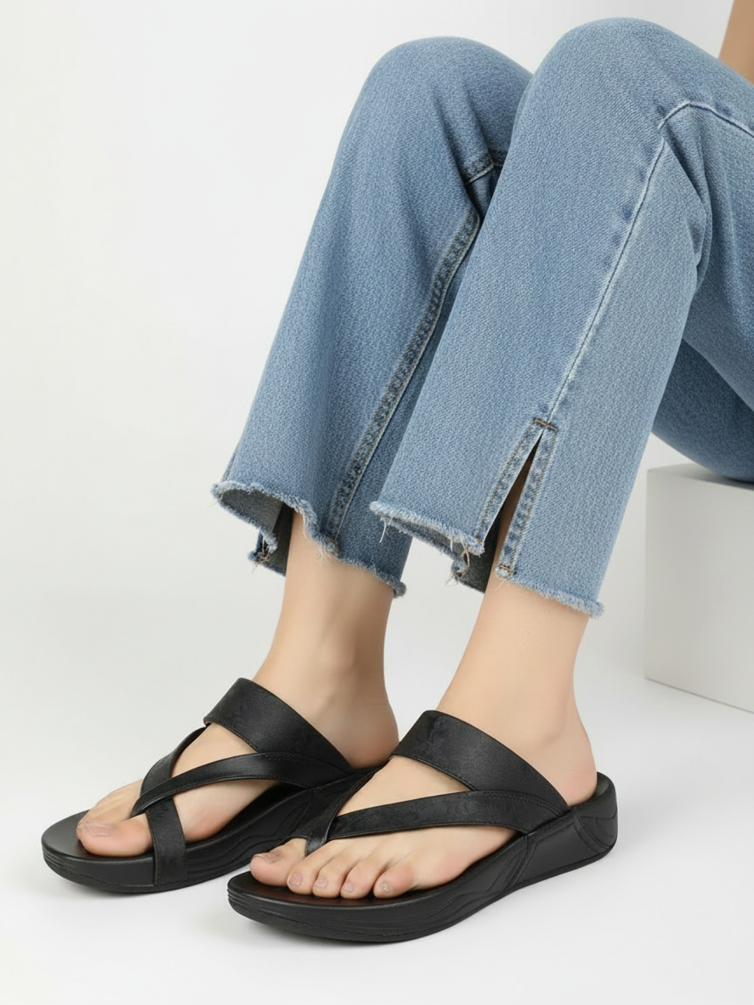 Womens Black Casual Solid Round Toe Platform Heels