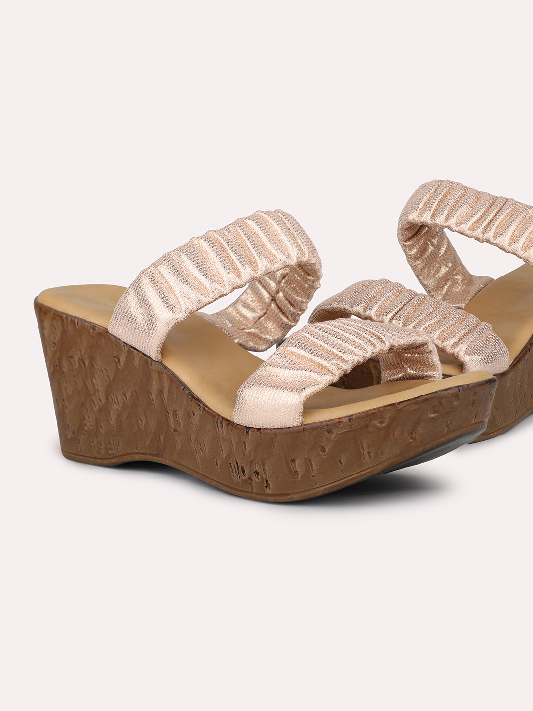 Women Rose Gold Textured Wedge Heels