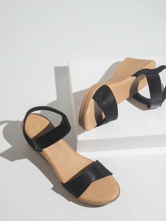 Women Black Solid Wedges