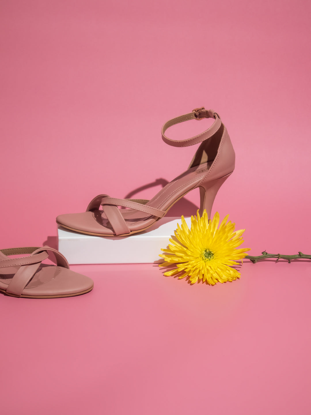 Women Peach Open Toe Solid Stiletto Heels With Ankle Loop