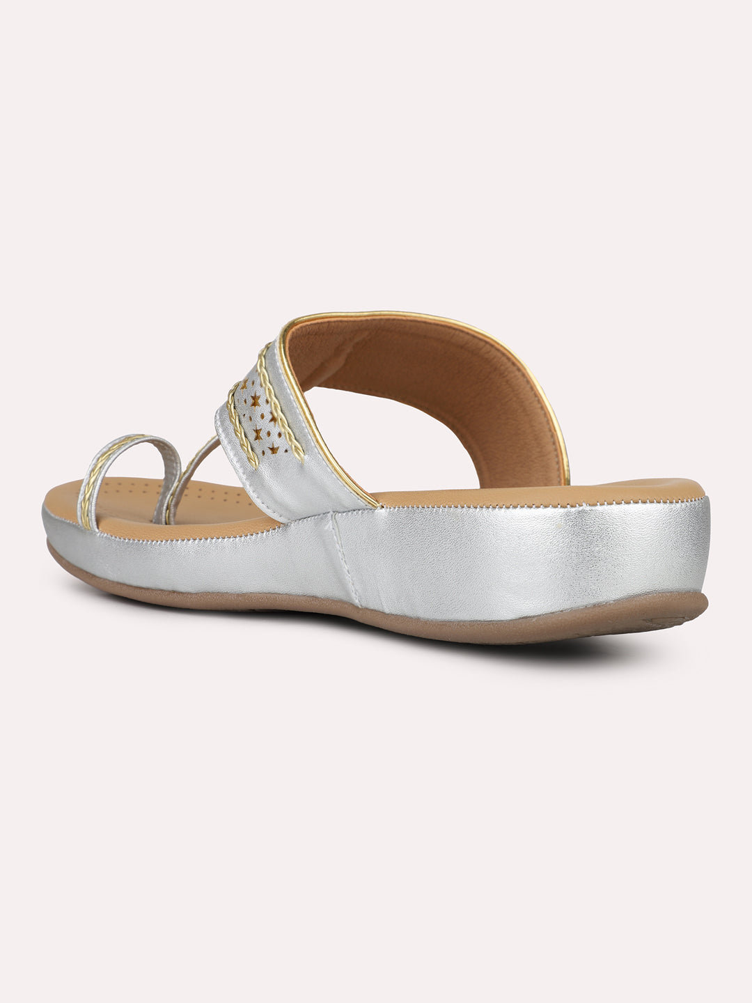 Womens Silver Casual Thong Round Toe Comfort Kolhapuri Flats