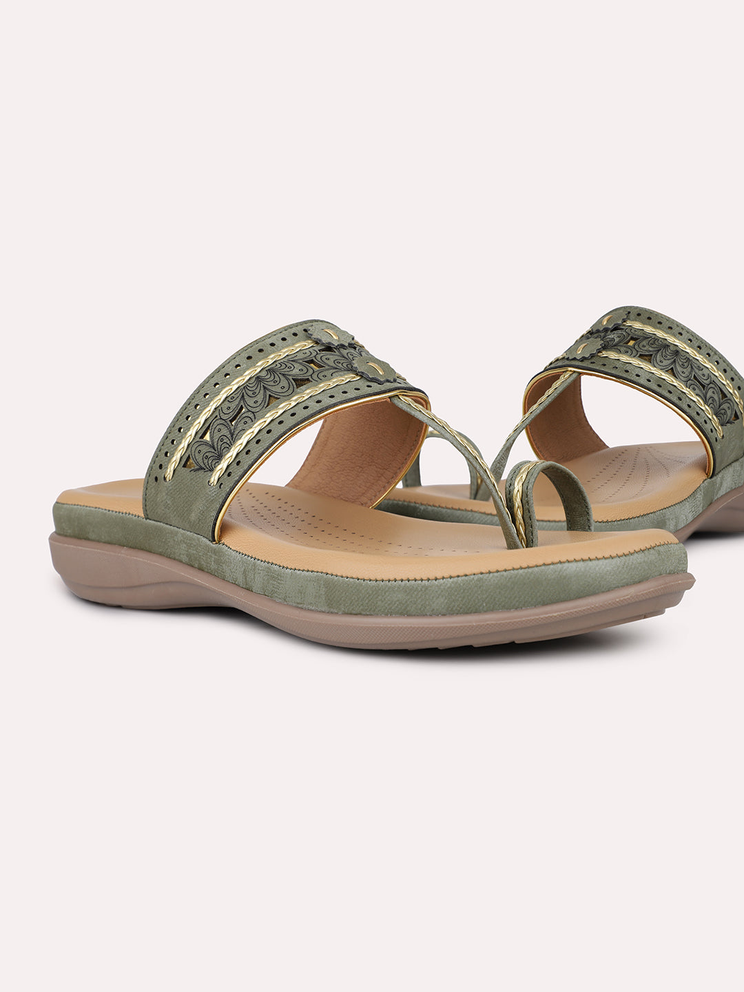 Womens Green Casual Thong Round Toe Comfort Kolhapuri Flats