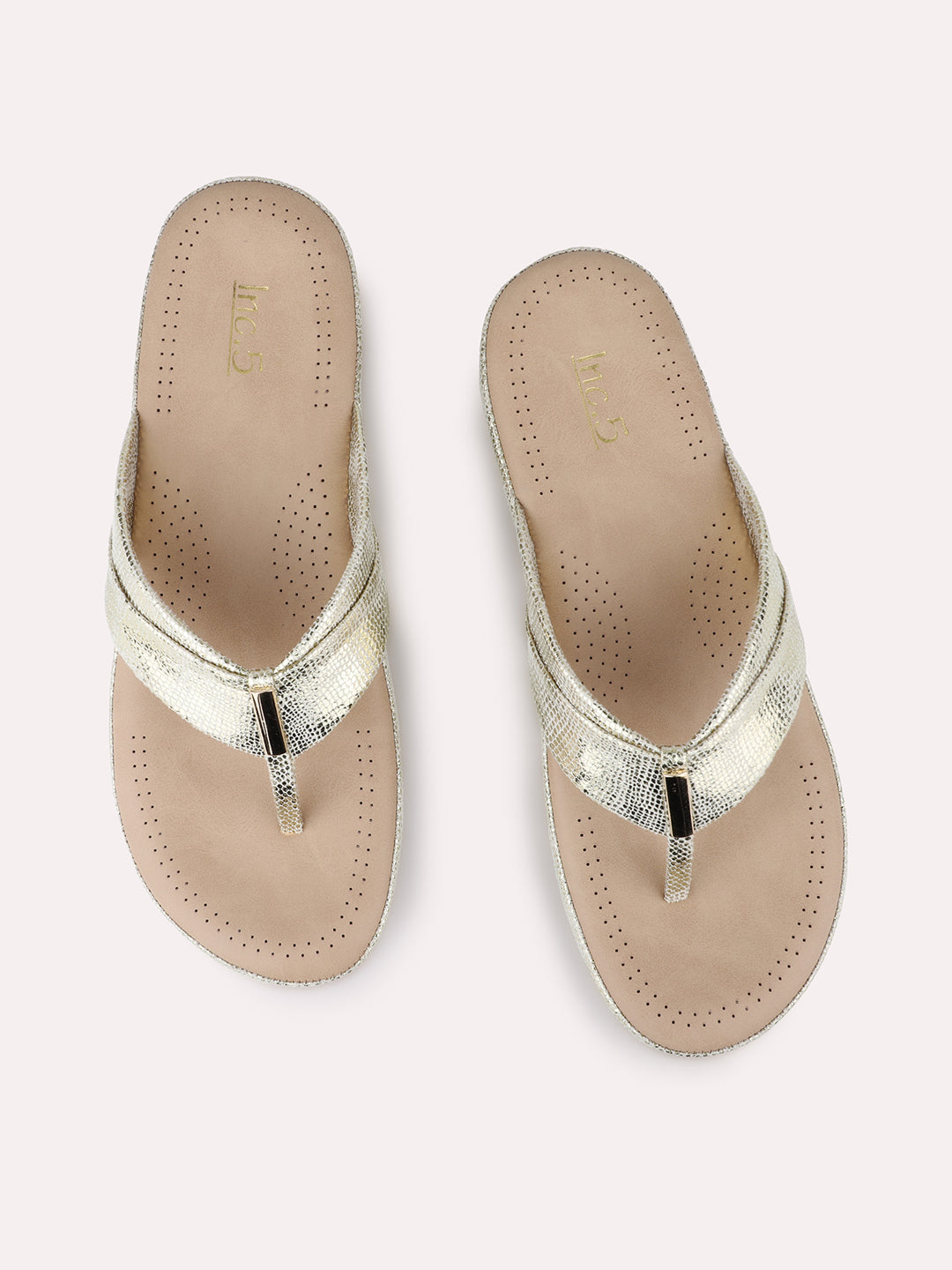 Womens Gold Casual V strap Round Toe Comfort Flats