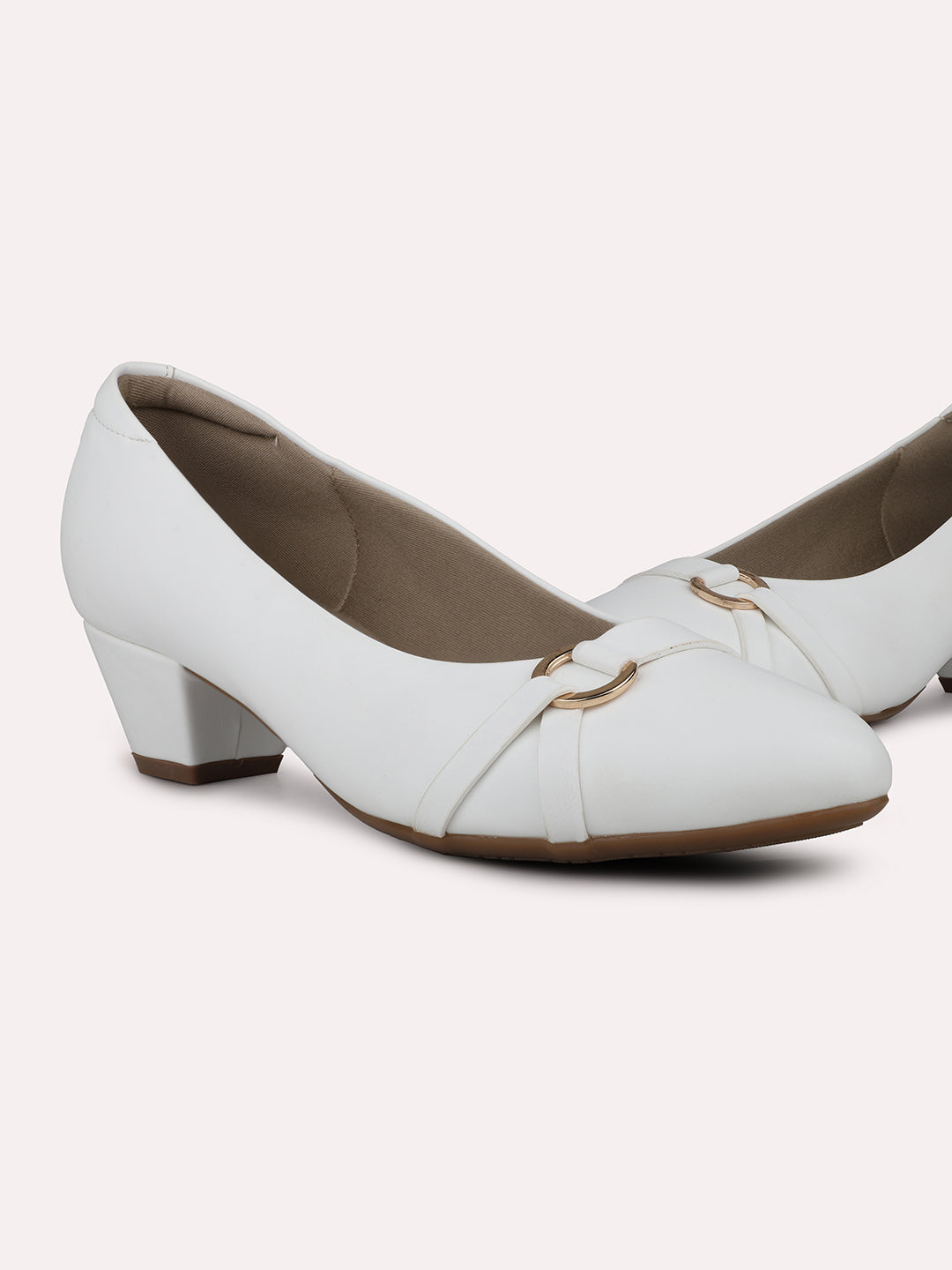 Womens White Party Wear Solid Pumps