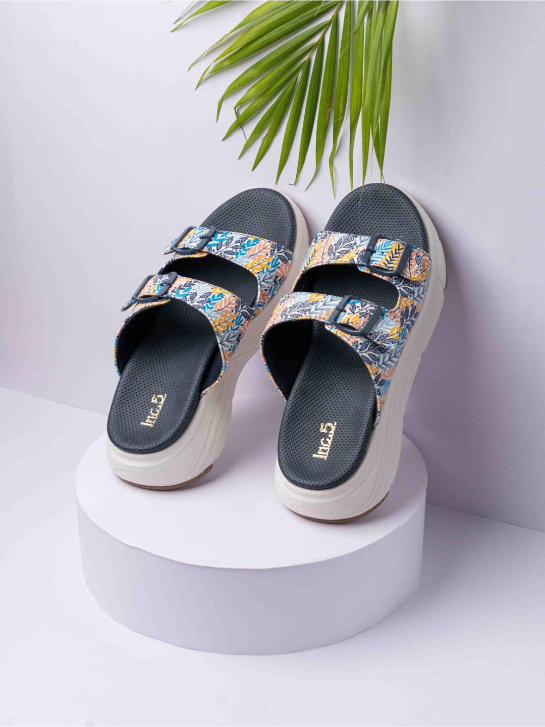 Womens Navy Casual Printed Round Toe Casual Flats