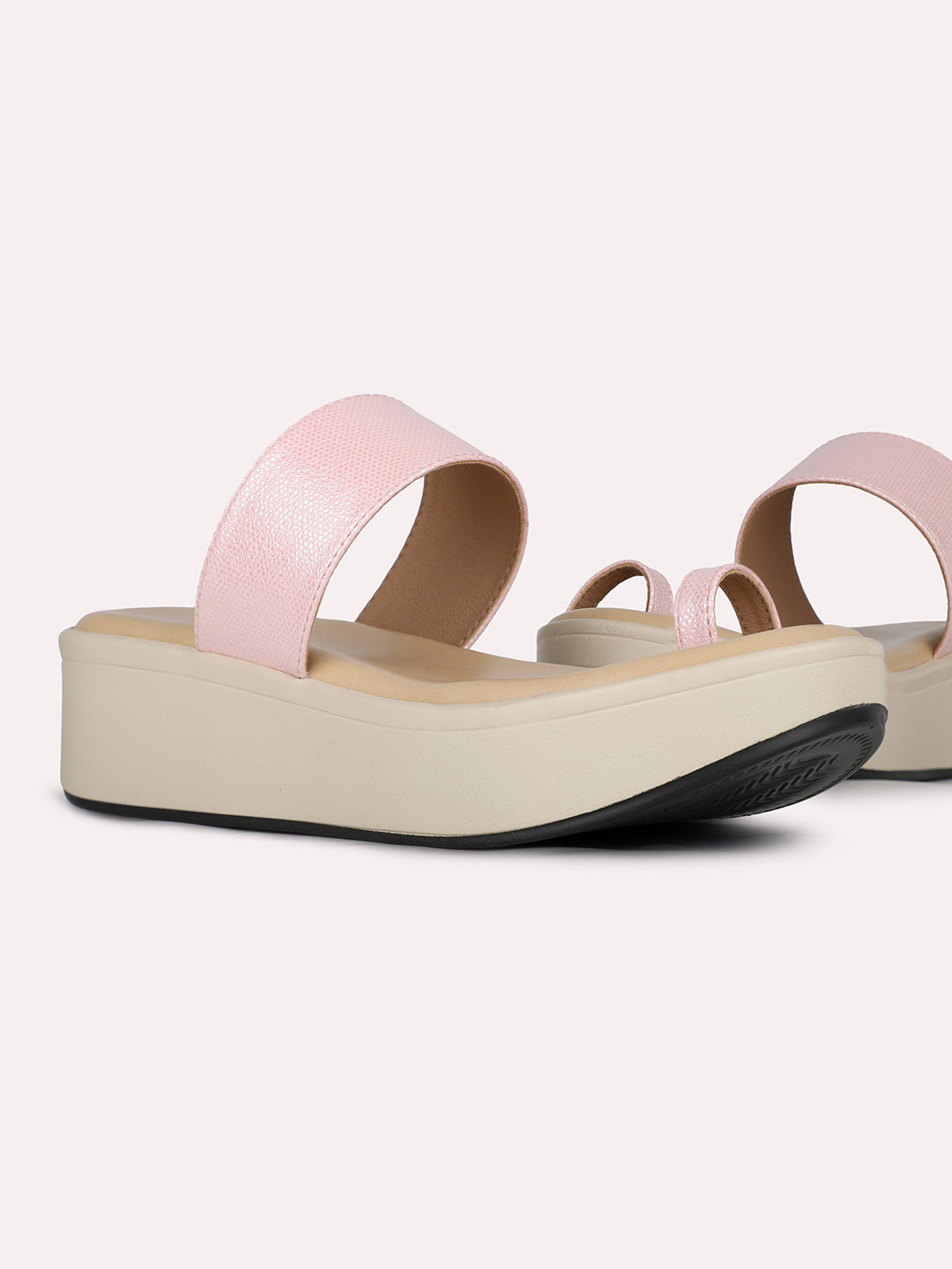 Womens Peach Casual Round Toe Solid Sandals