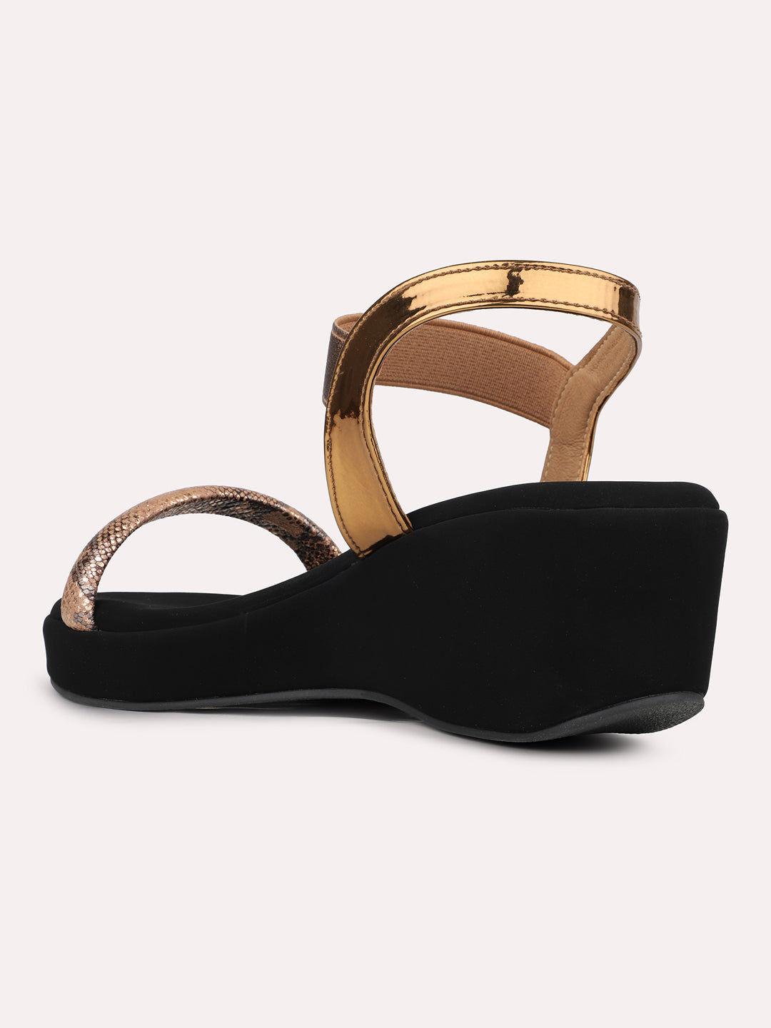 Womens Golden Solid Round Toe Party Wear Wedge Heel Sandals