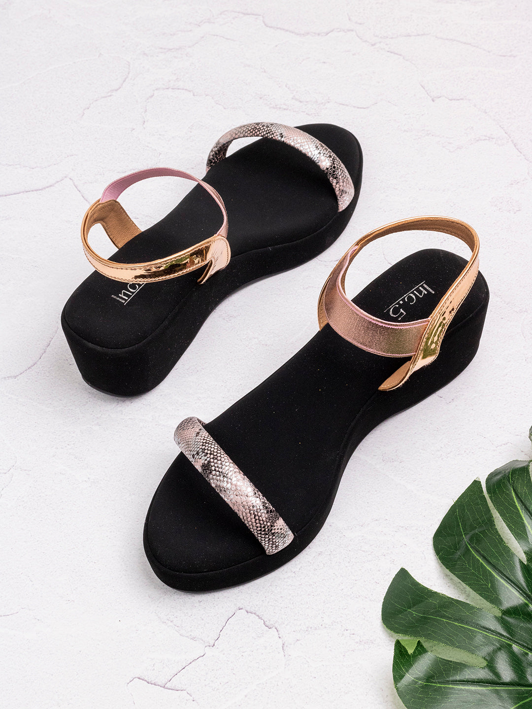 Womens Rose Golden Solid Round Toe Party Wear Wedge Heel Sandals