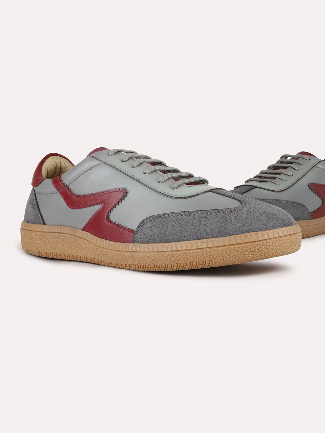 Mens Grey Casual Solid Round Toe Sneakers Shoe