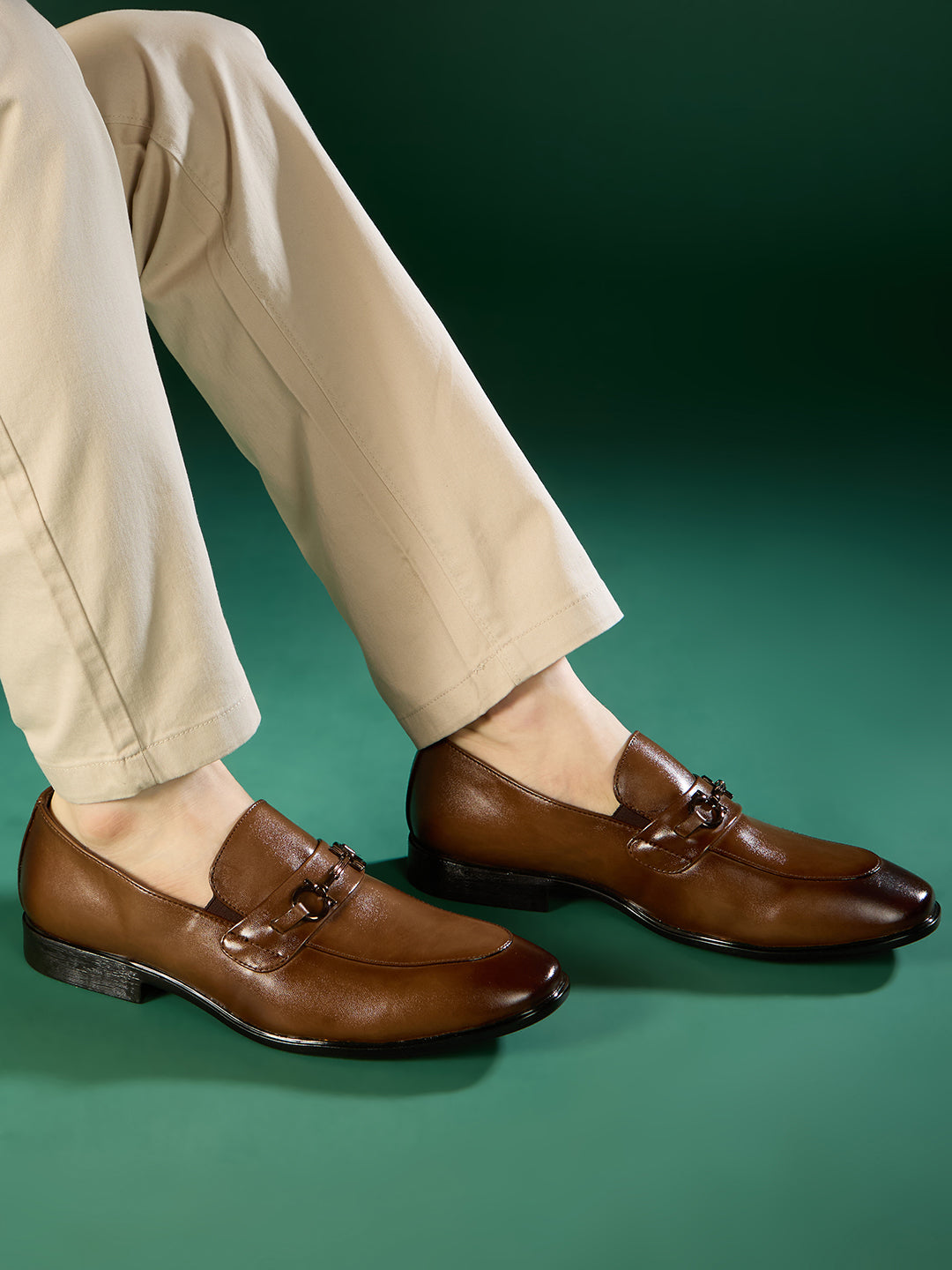 Mens Tan Casual Pointed Moccasin Shoe