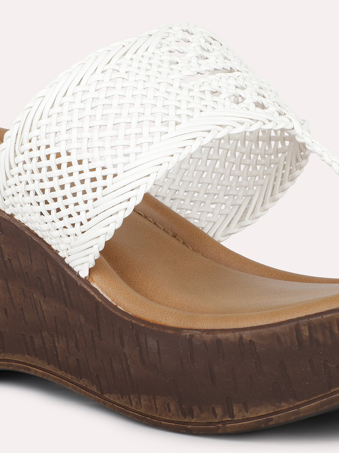 Women White Woven Design Wedge Sandals