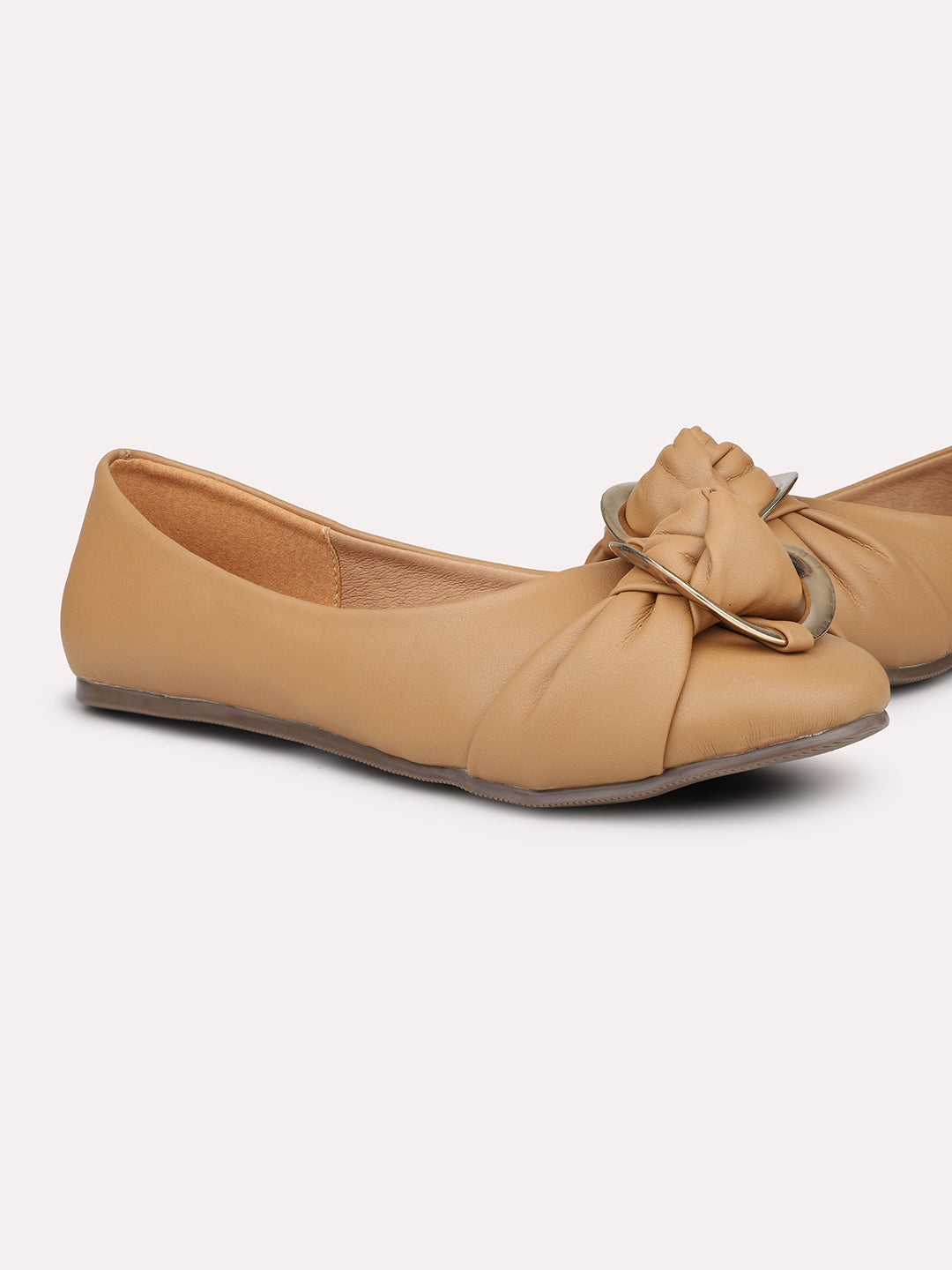 Women Beige Buckle Detailed ballerinas Flats