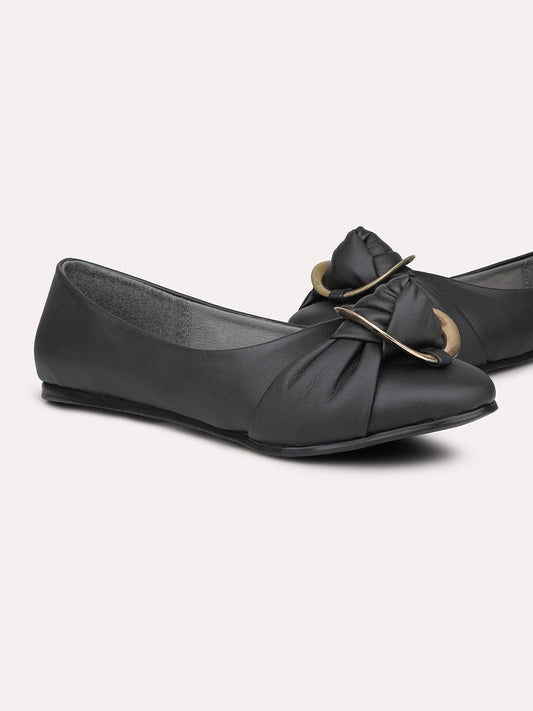 Women Black Buckle Detailed ballerinas Flats