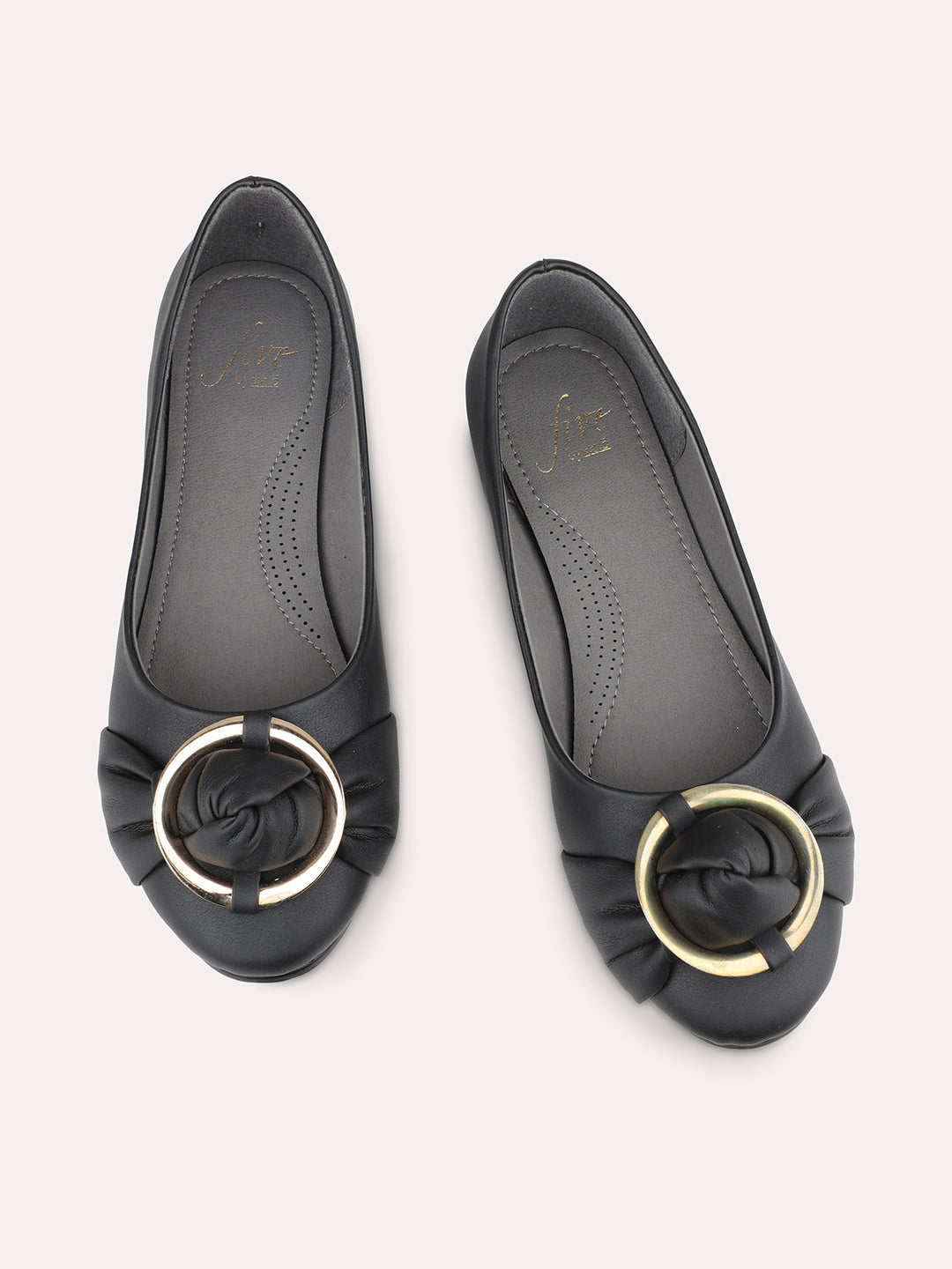 Women Black Buckle Detailed ballerinas Flats