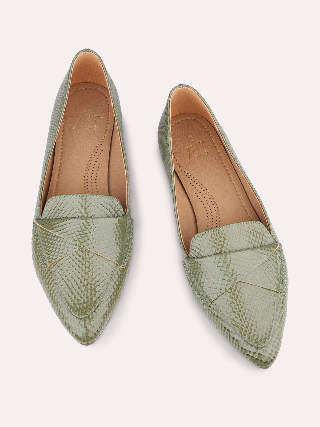 Women Green Textured Ballerinas Flats