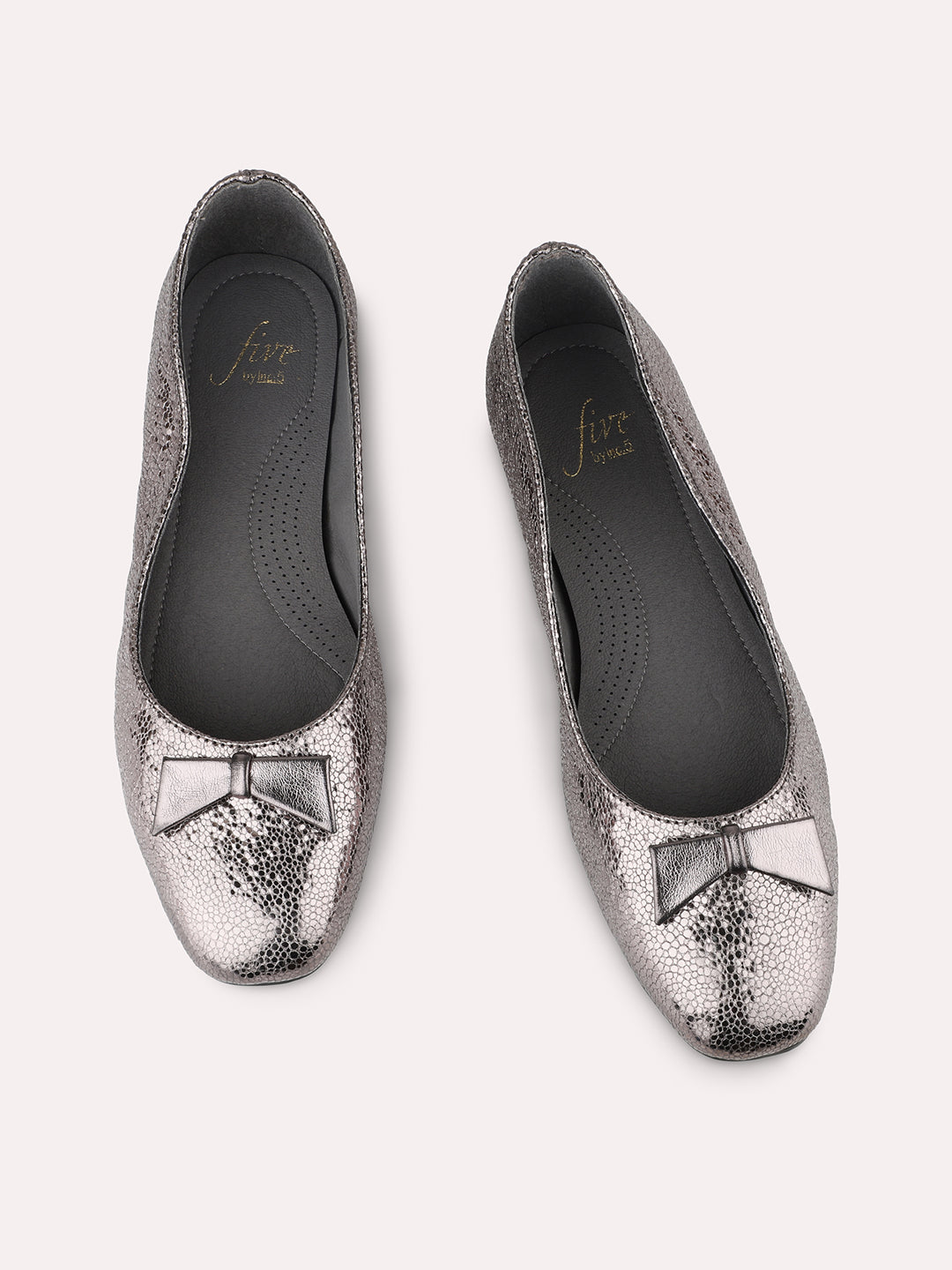 Women Pewter Textured Bow Detail Flats Ballerinas