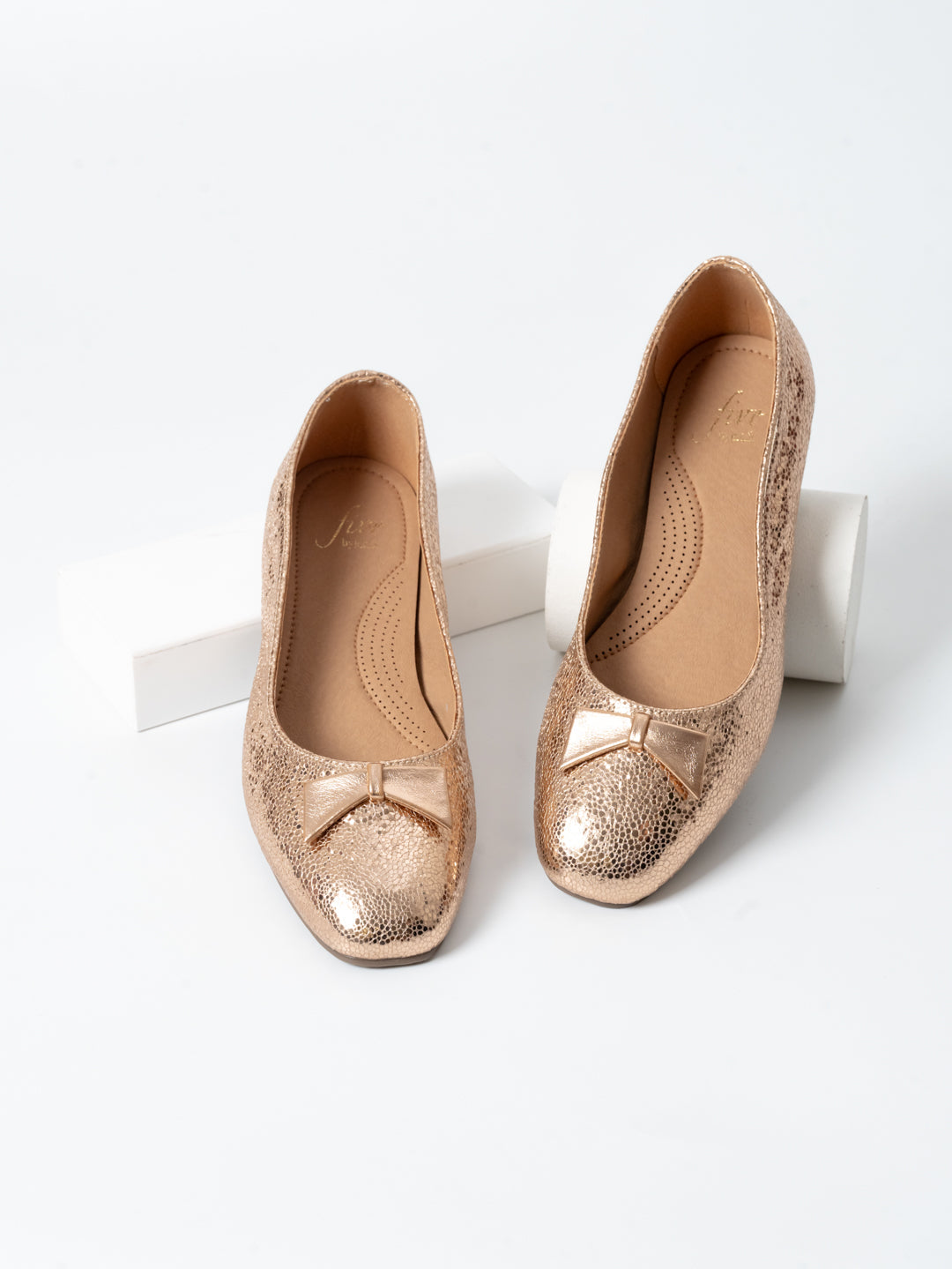 Women Rose Gold Textured Bow Detail Flats Ballerinas