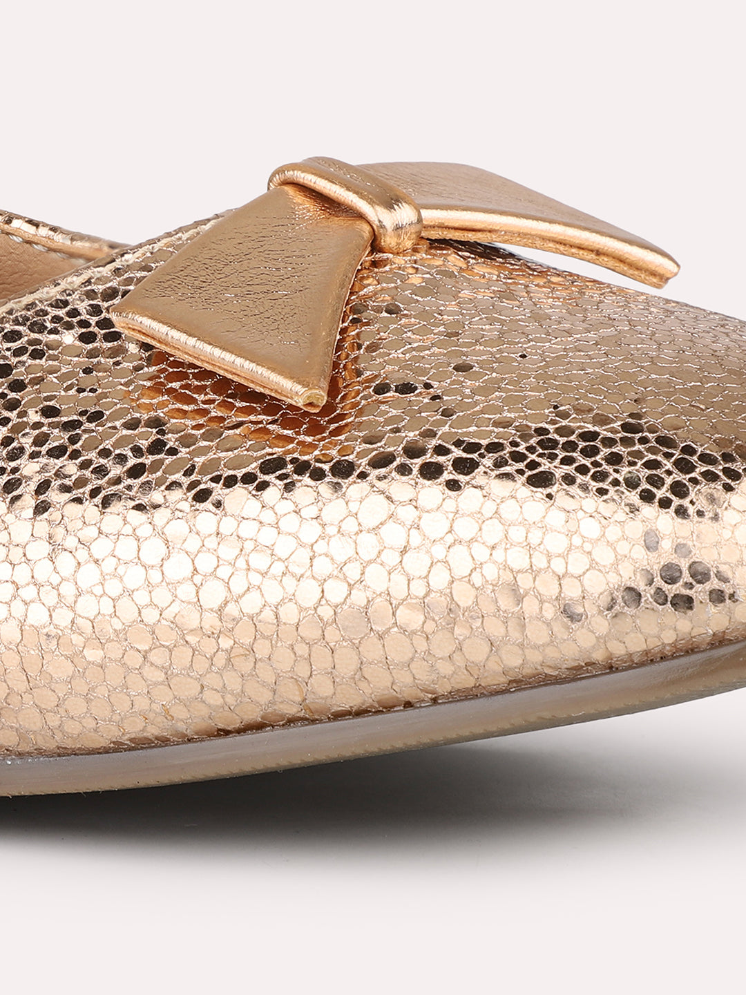 Women Rose Gold Textured Bow Detail Flats Ballerinas